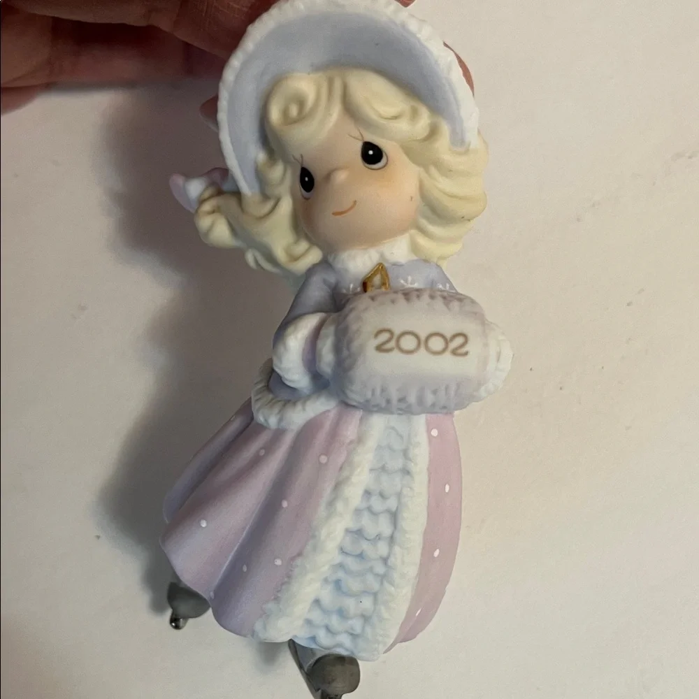 Precious Moments Ornament May Your Holiday Sparkle With Joy 2002 Girl Skating